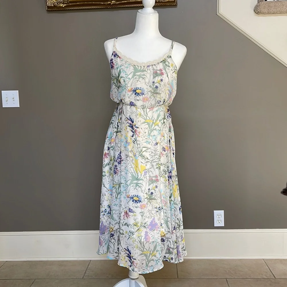 Women Best Society Patterned Maxi Dress - Picture 1 of 7